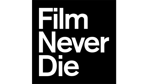 Logo des Ausstellers „Film Never Die“: weißer Schriftzug auf schwarzem Hintergrund