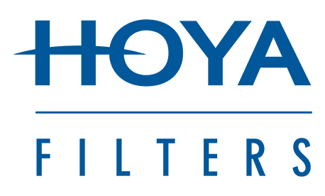 Logo von HOYA Filters: Blauer Schriftzug „HOYA“ über einer Linie, darunter „FILTERS“ in Versalien auf weißem Hintergrund