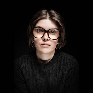 Leah Bethmann & Natalia Carstens - AI and creativity Portrait of Leah Bethmann and Natalia Carstens, speakers at PROFI SUMMIT 2025</p>
<p>Title: Leah Bethmann & Natalia Carstens - AI and creativity