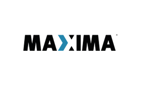 Logo von MAXIMA: Schwarzer Schriftzug „MAXIMA“ mit stilisiertem, blauem Pfeil als „X“ auf weißem Hintergrund