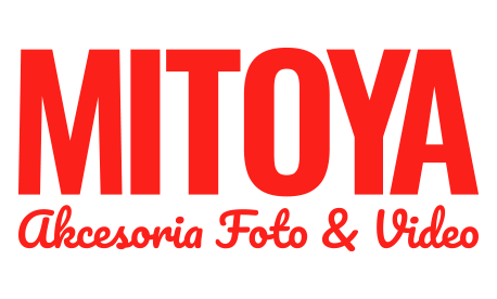 Logo von MITOYA: Roter Schriftzug „MITOYA“ mit dem Zusatz „Akcesoria Foto & Video“ in geschwungener Schrift darunter