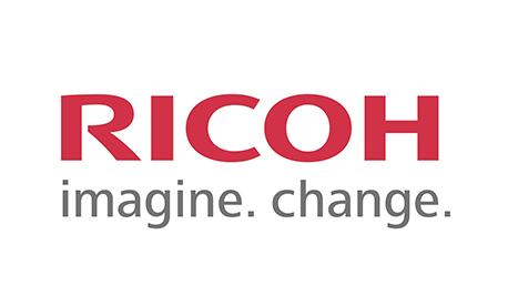 Ricoh-Logo mit dem roten Schriftzug „RICOH“ und dem grauen Slogan „imagine. change.“ darunter auf weißem Hintergrund.