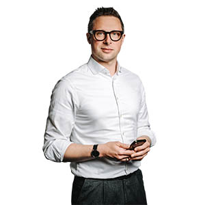 Porträt von Sebastian Deubelli, Fachanwalt für Urheber- und Medienrecht Porträt von Sebastian Deubelli, Fachanwalt für Urheber- und Medienrecht