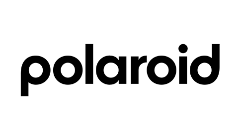 Logo von Polaroid: Schwarzer Schriftzug „polaroid“ in moderner, abgerundeter Kleinschreibung auf weißem Hintergrund